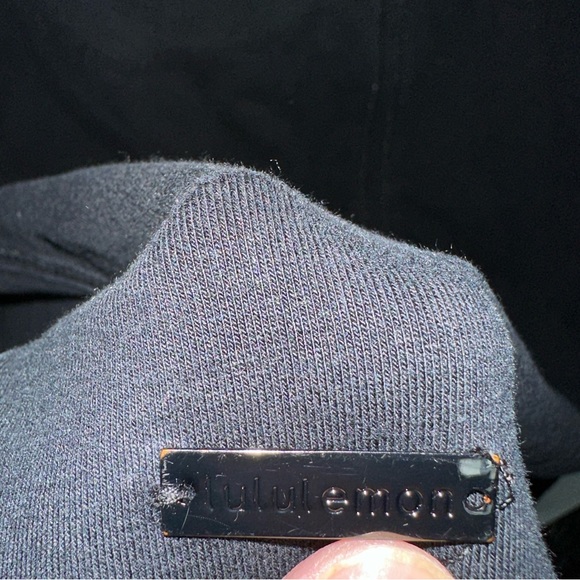 Lululemon Size 6/8 - Picture 6 of 8